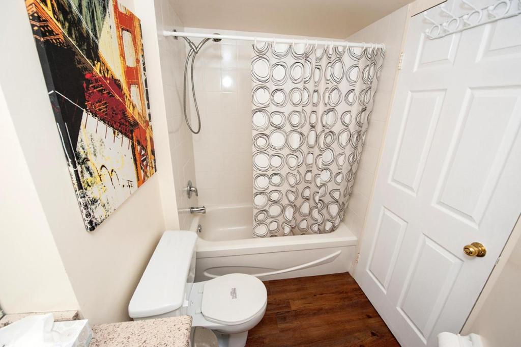 Glen Grove - Conservatory Tower トロント 部屋 写真
